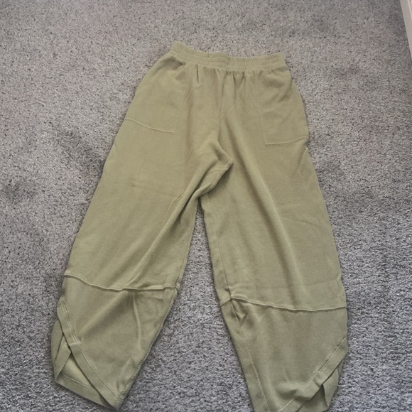 NWOT Free People Beach Leo Pants Verte - Picture 5 of 11